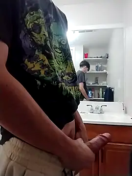 4idin0000 online show from October 20, 2025, 12:56 am