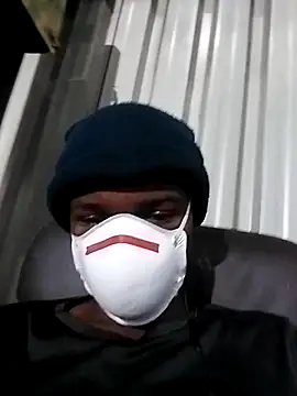 Snapshot of loVbRo1 chatting on October 24, 2025, 7:02 pm loVbRo1 online show from October 24, 2025, 7:02 pm