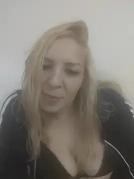 Shakyy6767 online show from April 23, 2026, 6:42 am
