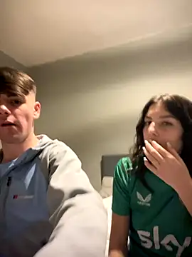 Brunnettebabe007 online show from December 2, 2025, 1:06 am