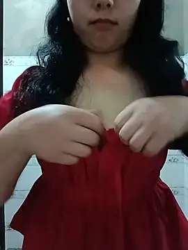 Snapshot of lisa-bae00 chatting on June 4, 2026, 1:27 pm lisa-bae00 online show from June 4, 2026, 1:27 pm