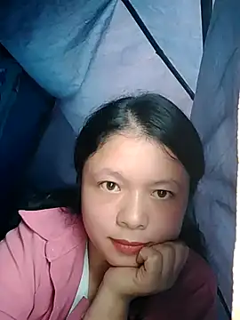 Snapshot of lisa-bae00 chatting on October 24, 2025, 10:03 am lisa-bae00 online show from October 24, 2025, 10:03 am