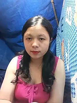 Snapshot of lisa-bae00 chatting on November 17, 2025, 11:36 am lisa-bae00 online show from November 17, 2025, 11:36 am