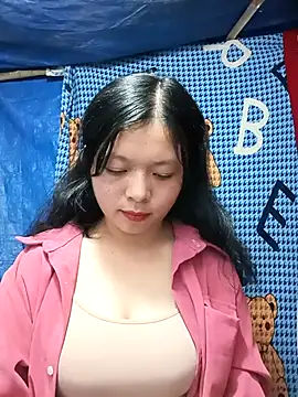 Snapshot of lisa-bae00 chatting on November 26, 2025, 10:15 am lisa-bae00 online show from November 26, 2025, 10:15 am