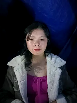 Snapshot of lisa-bae00 chatting on November 13, 2025, 10:13 pm lisa-bae00 online show from November 13, 2025, 10:13 pm