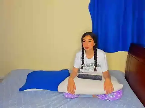 Snapshot of astredad2025 chatting on November 20, 2025, 3:07 am astredad2025 online show from November 20, 2025, 3:07 am