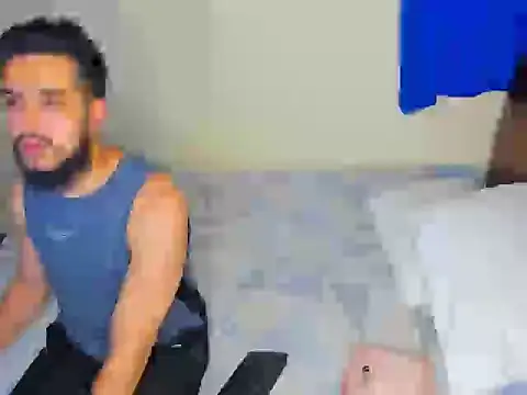 Snapshot of astredad2025 chatting on December 2, 2025, 3:07 am astredad2025 online show from December 2, 2025, 3:07 am