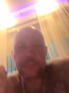 Snapshot of gitanoMad chatting on December 15, 2025, 11:53 pm gitanoMad online show from December 15, 2025, 11:53 pm