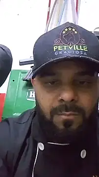 Snapshot of Sfdocom chatting on November 13, 2025, 9:30 pm Sfdocom online show from November 13, 2025, 9:30 pm