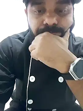 Snapshot of Sfdocom chatting on October 28, 2025, 10:41 pm Sfdocom online show from October 28, 2025, 10:41 pm