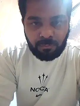 Snapshot of Sfdocom chatting on October 30, 2025, 2:25 pm Sfdocom online show from October 30, 2025, 2:25 pm