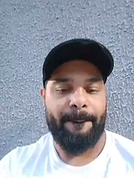 Snapshot of Sfdocom chatting on December 1, 2025, 9:59 pm Sfdocom online show from December 1, 2025, 9:59 pm