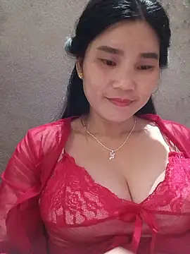 Snapshot of Bear_bear0 chatting on June 11, 2026, 12:32 am Bear bear0 online show from June 11, 2026, 12:32 am