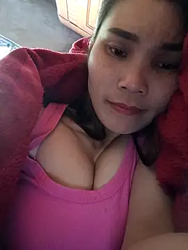 Snapshot of Bear_bear0 chatting on November 28, 2025, 6:02 am Bear bear0 online show from November 28, 2025, 6:02 am