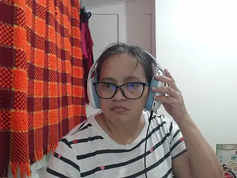 Kinkybela2025 online show from July 31, 2026, 10:03 am