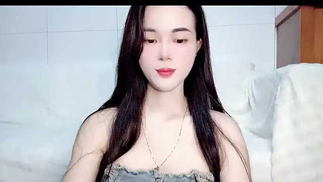 Family-Lovee online show from July 14, 2026, 6:47 pm