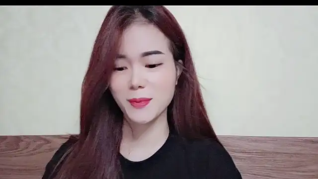 Snapshot of Family-Lovee chatting on April 29, 2026, 3:00 am Family-Lovee online show from April 29, 2026, 3:00 am
