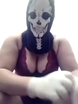 portuguesacasada online show from October 25, 2025, 1:45 pm