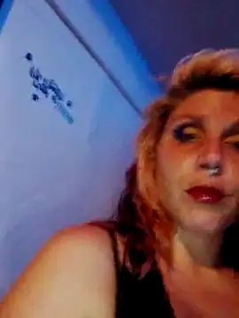 dollfacegang online show from November 14, 2025, 12:47 am