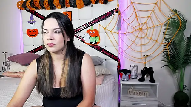 Snapshot of AlsouKass chatting on October 28, 2025, 7:29 am AlsouKass online show from October 28, 2025, 7:29 am