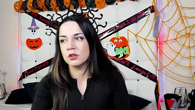 Snapshot of AlsouKass chatting on October 31, 2025, 8:00 am AlsouKass online show from October 31, 2025, 8:00 am