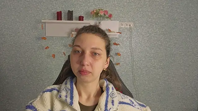 CuteEllii online show from February 2, 2026, 5:28 am