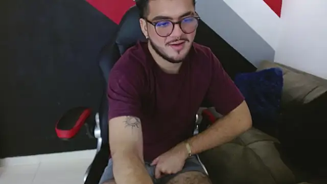 Zac Golden online show from December 19, 2025, 12:36 am