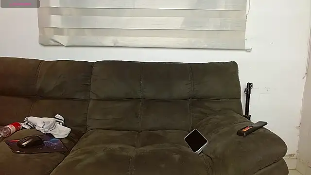 Snapshot of Zac_Golden chatting on July 14, 2026, 12:21 am Zac Golden online show from July 14, 2026, 12:21 am
