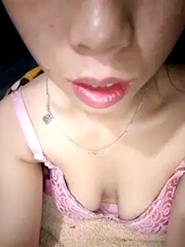 Snapshot of mekaka00 chatting on November 14, 2025, 4:10 pm mekaka00 online show from November 14, 2025, 4:10 pm