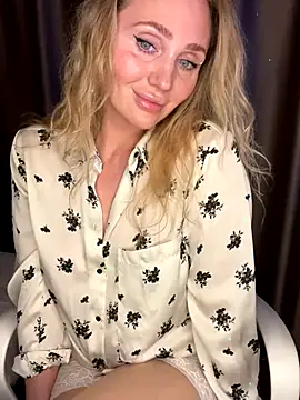 Drink me all up online show from October 26, 2025, 9:59 pm