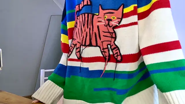 LaylaCookies online show from October 23, 2025, 7:18 am