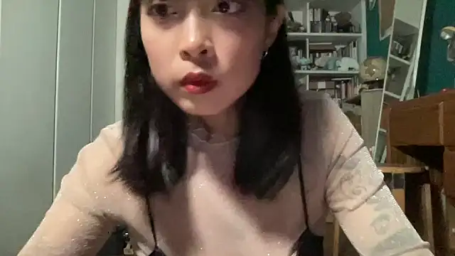 Snapshot of tw_tansan chatting on October 27, 2025, 1:56 pm tw tansan online show from October 27, 2025, 1:56 pm