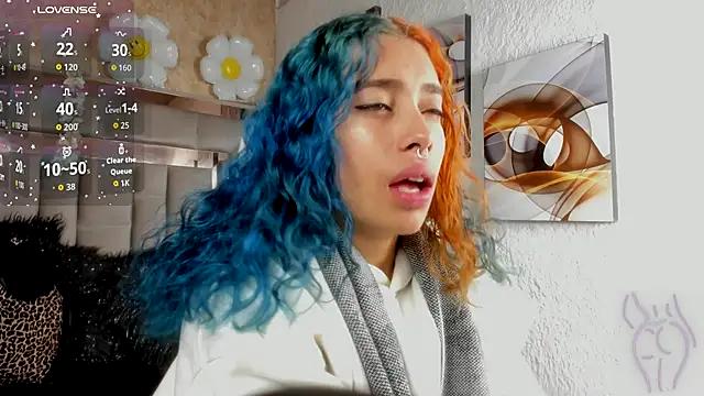 Snapshot of Cristall_ravven chatting on December 16, 2025, 12:48 am Cristall ravven online show from December 16, 2025, 12:48 am