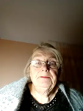 Snapshot of AmyLove353 chatting on November 11, 2025, 9:20 pm AmyLove353 online show from November 11, 2025, 9:20 pm