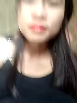 Snapshot of Kati_xx chatting on October 30, 2025, 1:37 am Kati xx online show from October 30, 2025, 1:37 am