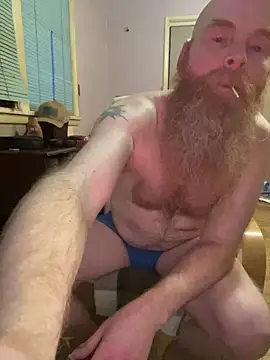 Snapshot of Macduckd chatting on March 10, 2026, 8:51 am Macduckd online show from March 10, 2026, 8:51 am