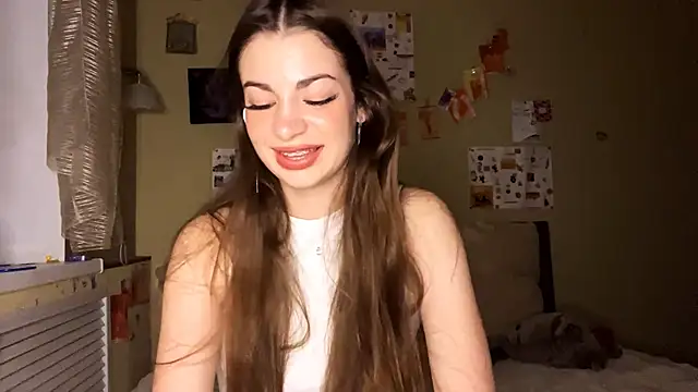 Snapshot of TheRealAnna chatting on November 21, 2025, 1:54 pm TheRealAnna online show from November 21, 2025, 1:54 pm