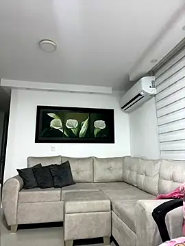 Snapshot of isa_p chatting on November 11, 2025, 4:40 am isa p online show from November 11, 2025, 4:40 am