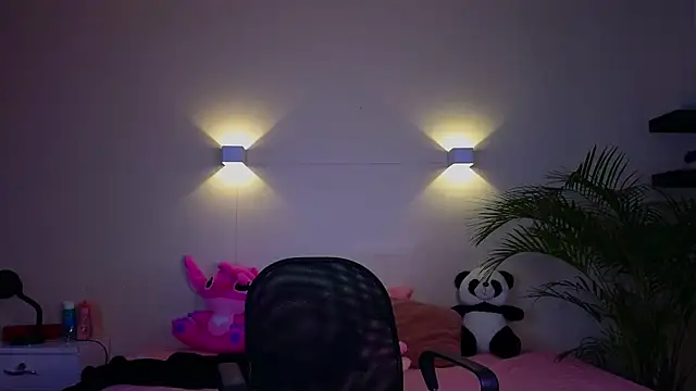 gracehall 1 online show from March 13, 2026, 12:43 pm