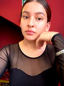 Snapshot of Talia_Bonet chatting on December 4, 2025, 12:37 pm Talia Bonet online show from December 4, 2025, 12:37 pm