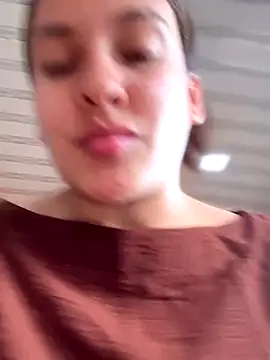 Snapshot of Talia_Bonet chatting on November 28, 2025, 3:34 pm Talia Bonet online show from November 28, 2025, 3:34 pm