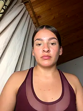 Snapshot of Talia_Bonet chatting on October 24, 2025, 1:37 am Talia Bonet online show from October 24, 2025, 1:37 am