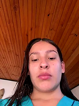 Snapshot of Talia_Bonet chatting on October 31, 2025, 3:41 pm Talia Bonet online show from October 31, 2025, 3:41 pm