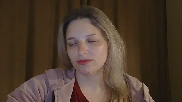 Snapshot of ElisSky301 chatting on April 9, 2026, 8:04 pm ElisSky301 online show from April 9, 2026, 8:04 pm