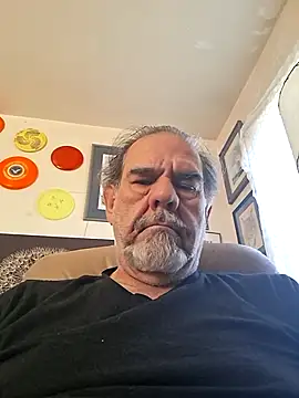 pena633 online show from November 14, 2025, 2:21 pm