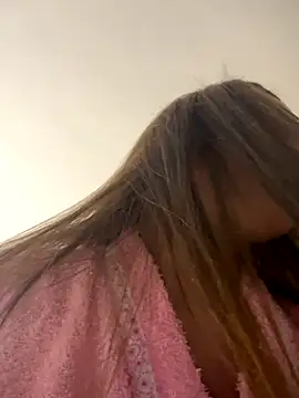 Beella1  online show from October 26, 2025, 4:02 am