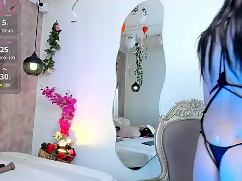 HaryBlair online show from November 6, 2025, 1:42 am