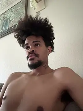 Mrmakeherwet Tez online show from February 23, 2026, 4:18 pm