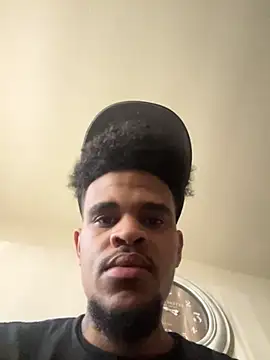 Mrmakeherwet Tez online show from March 3, 2026, 5:42 pm