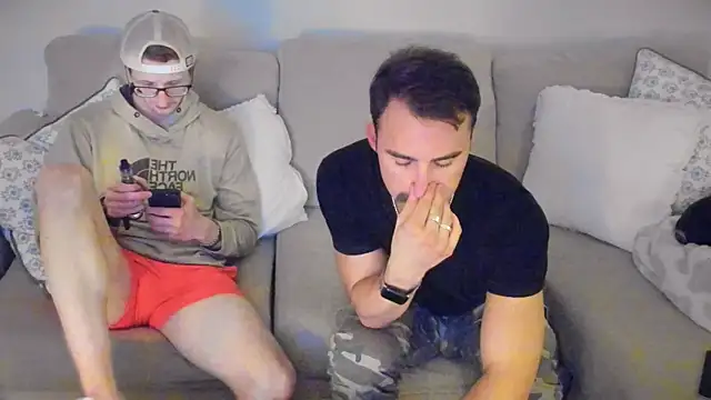 bobbyatx online show from December 21, 2025, 8:49 am